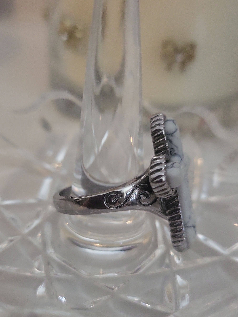 vintage silver orante cross ring ✝️ boho goth fairy witchy - Picture 4 of 5